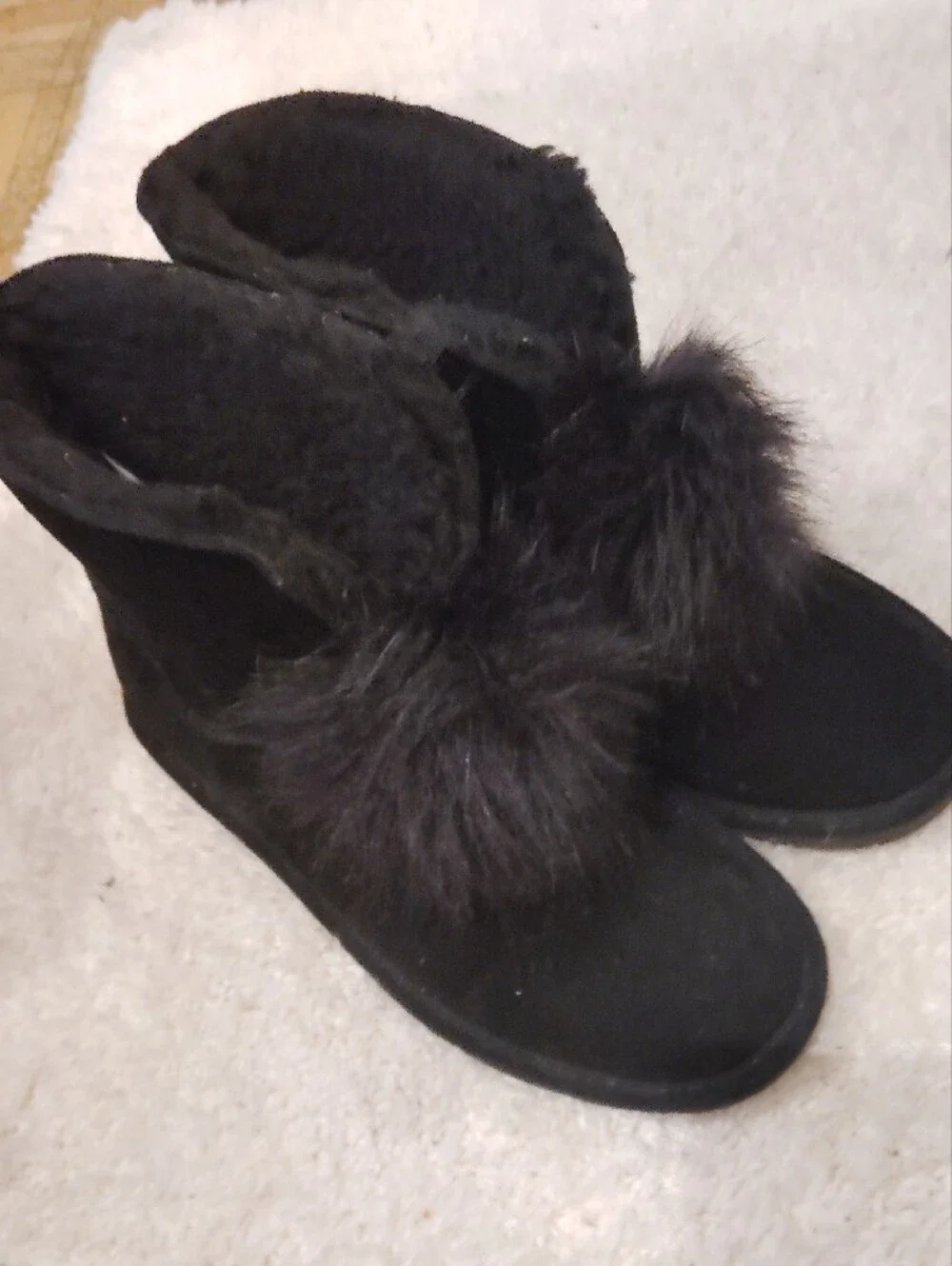 BearPaw Women's Black Faux Fur Ankle Boots